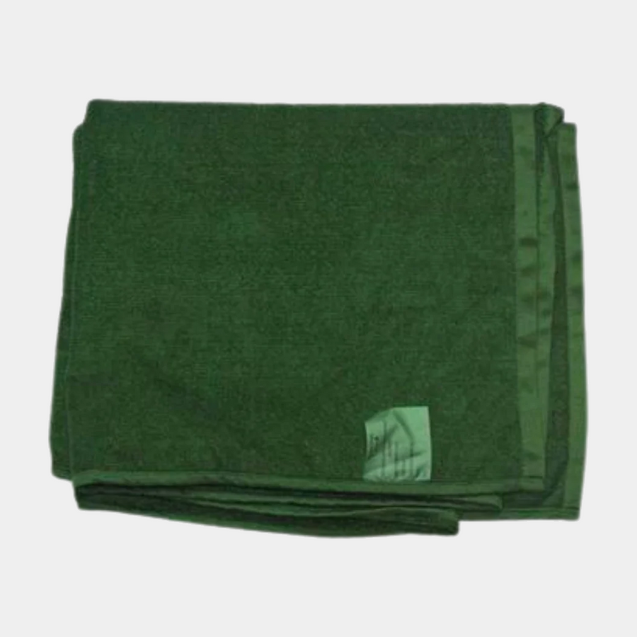 Lightweight Microfibre Green Towel - product image 1