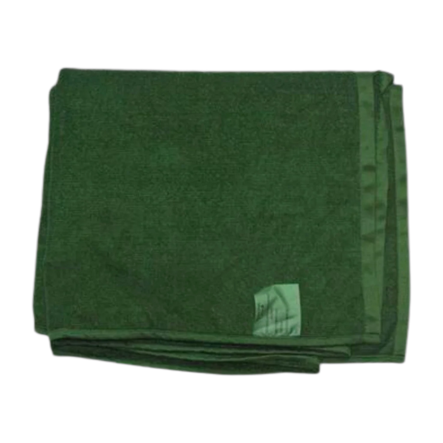 Lightweight Microfibre Green Towel - product image 1