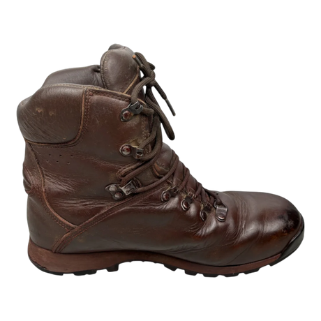Brown leather Iturri patrol combat boot, right side profile showing D-ring lacing, perforated ankle panel and stitched rand, military surplus, transparent cutout