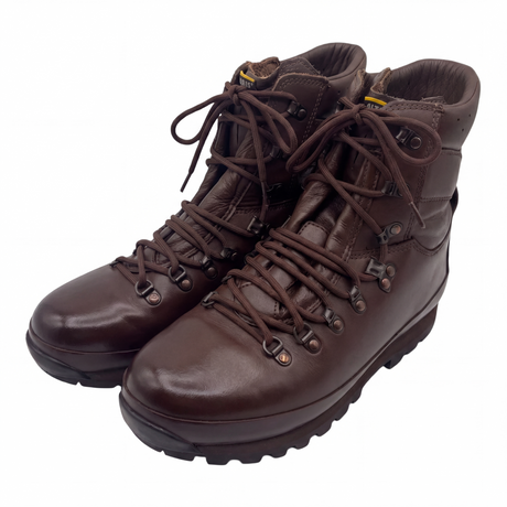 Altberg Defender brown leather combat boots – genuine British Army military surplus