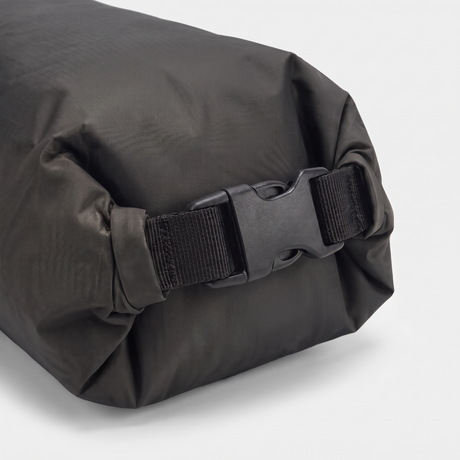 Battalion Roll-Top Dry Bag in Black – detail