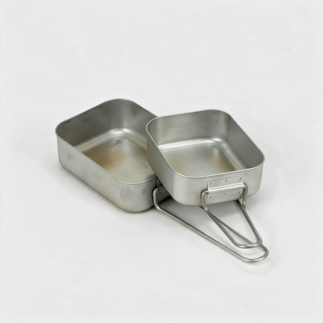 British Army mess tin set, two nesting aluminium mess tins with folding handles