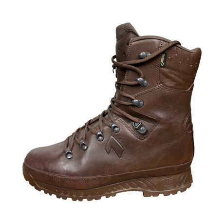 Haix Cold Weather GORE-TEX brown combat boot – side profile with GORE-TEX tag